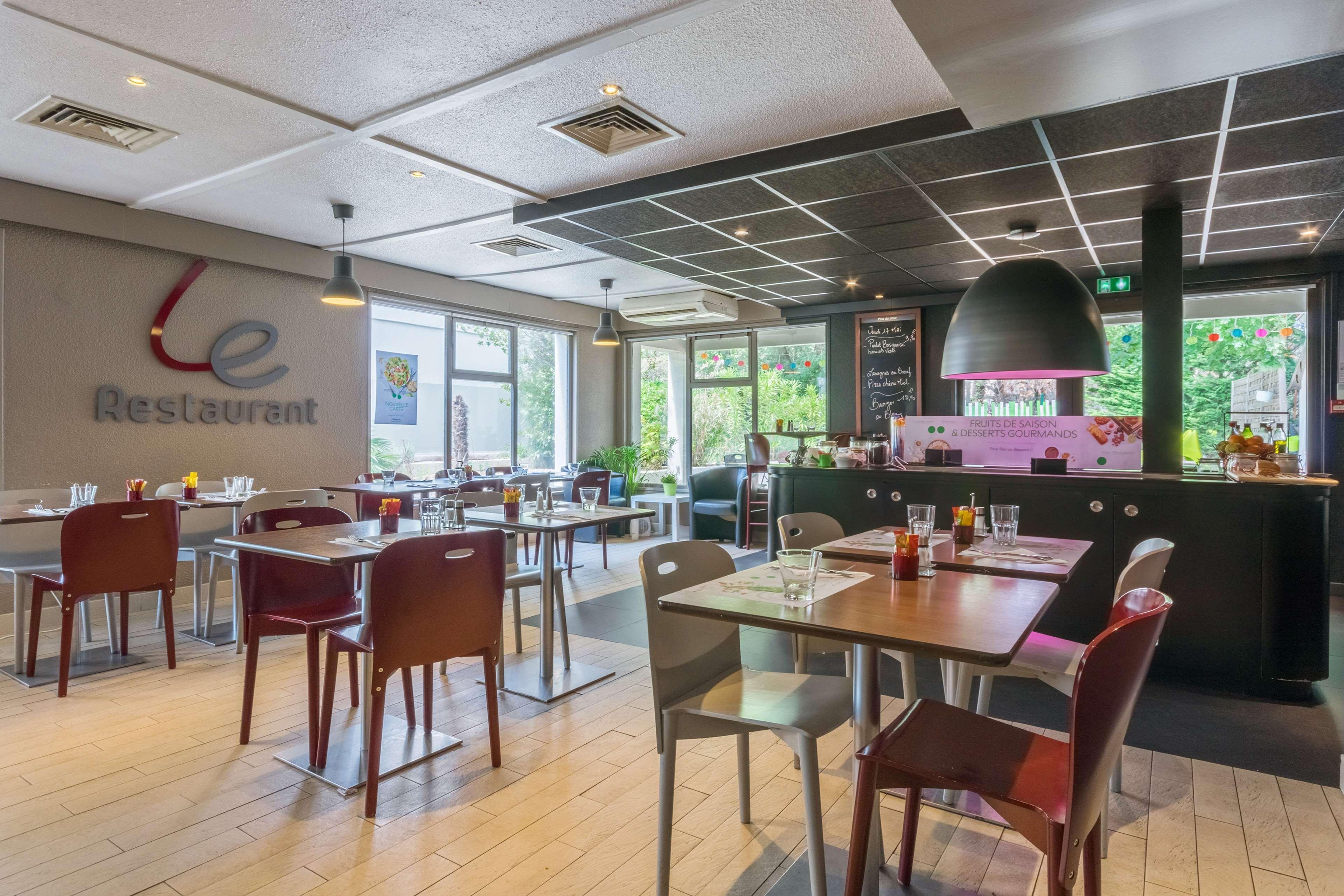 Campanile Marseille Vitrolles Griffon Otel Dış mekan fotoğraf