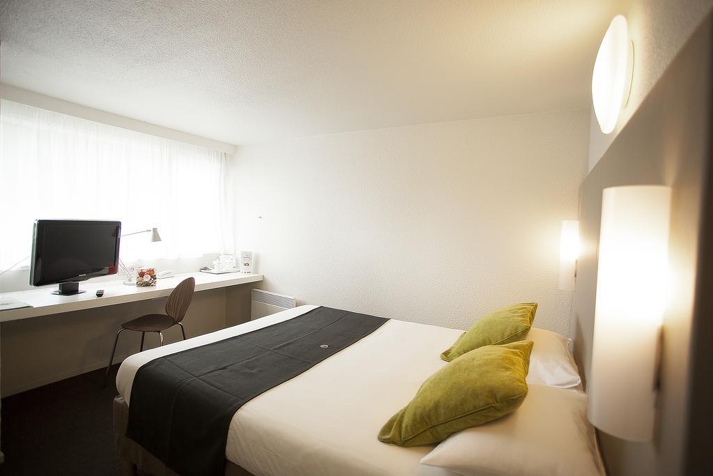 Campanile Marseille Vitrolles Griffon Otel Dış mekan fotoğraf